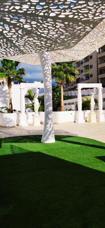 Paradise Ocean Suite Адехе Экстерьер фото