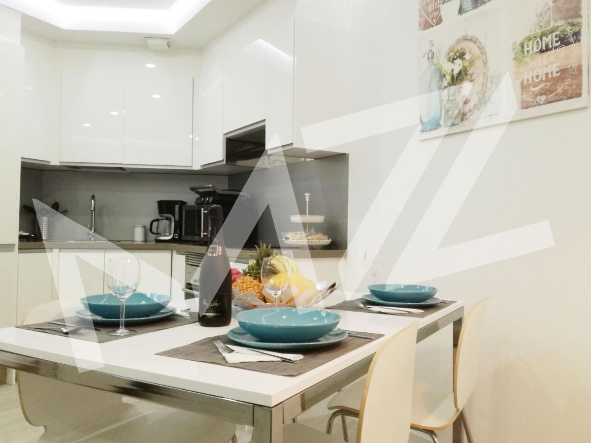 Paradise Ocean Suite Адехе Экстерьер фото